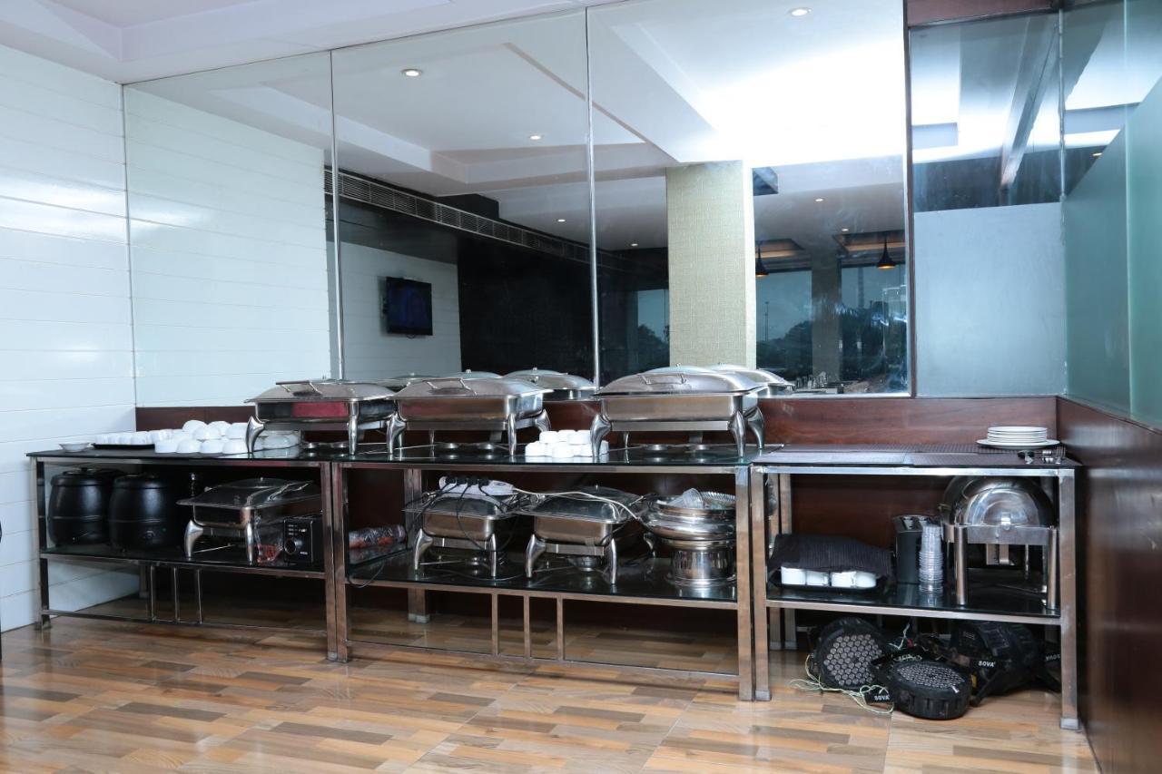 Kc Manor Jamshedpur Exterior foto