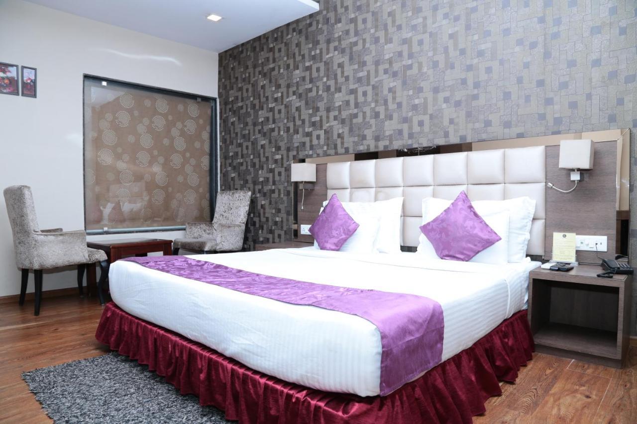 Kc Manor Jamshedpur Exterior foto